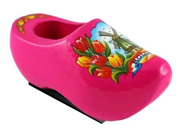 Pink magnet clog