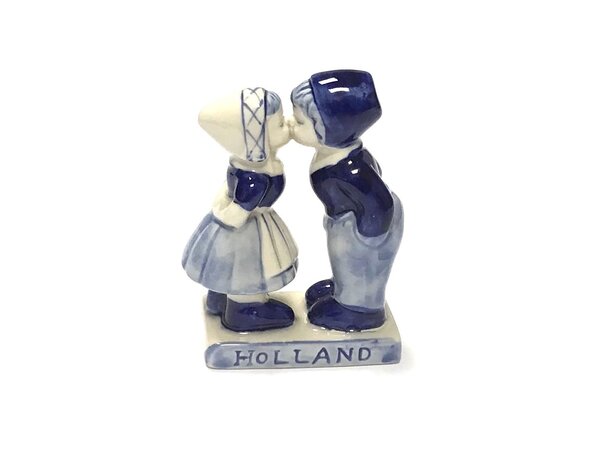 kissing couple delfts blue  6 cm