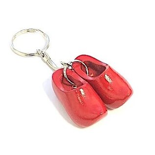 Keychain clog with text