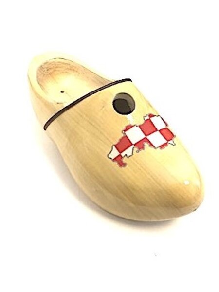Birdhouse clog with flag