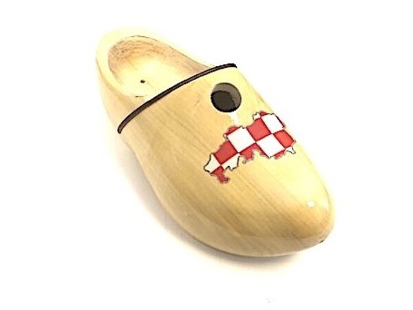 Birdhouse clog with flag
