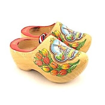 varnished souvenirs clogs 14 cm with tulip