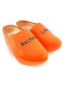 Children's wooden shoes Left / Right