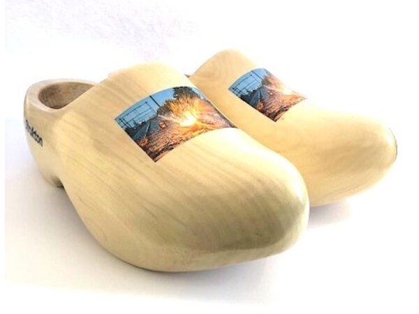 Holzschuhe mit Foto