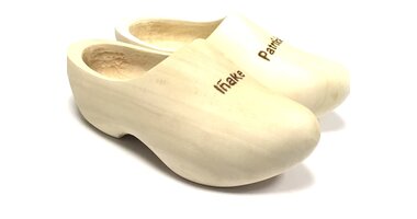 wooden shoes with engraving wooden shoes with engraving