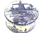 Delft blue souvenirs