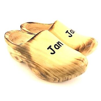 Geflammte Holzschuhe mit Namen - Text