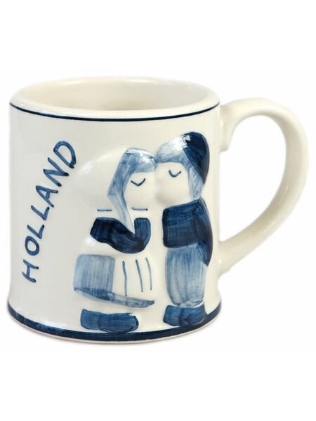 Tasse mit Delfter Blau küssendem Paar