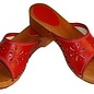 Houten sandalen met rood bovenwerk