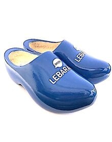 Holzschuhe mit Logo – Authentisch, auffällig und 100 % niederländisch