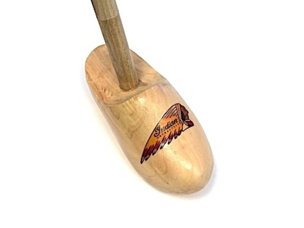 Golf clogs with logo and stem