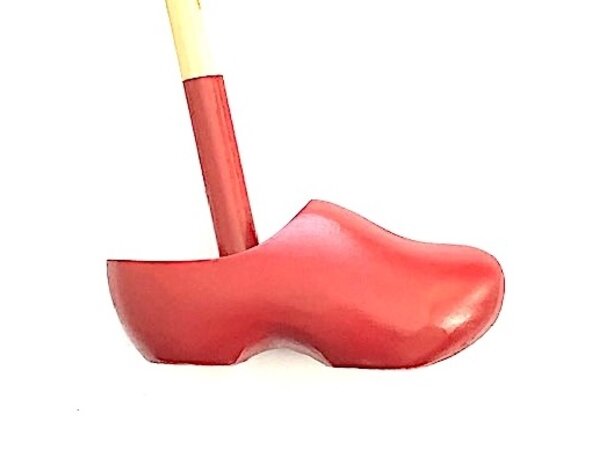 Golf clog with handle in color