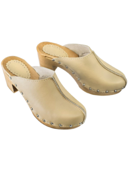Holzsandalen mit hohem Absatz in Beige