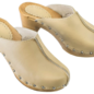Holzsandalen mit hohem Absatz in Beige