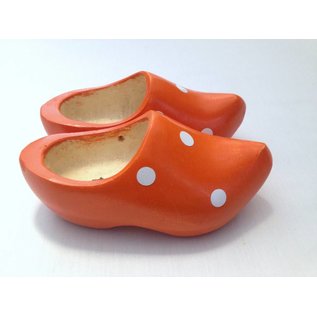 Children's clogs with dots in all colors.