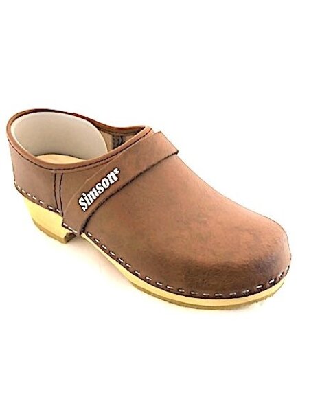 Braune Schuhclogs