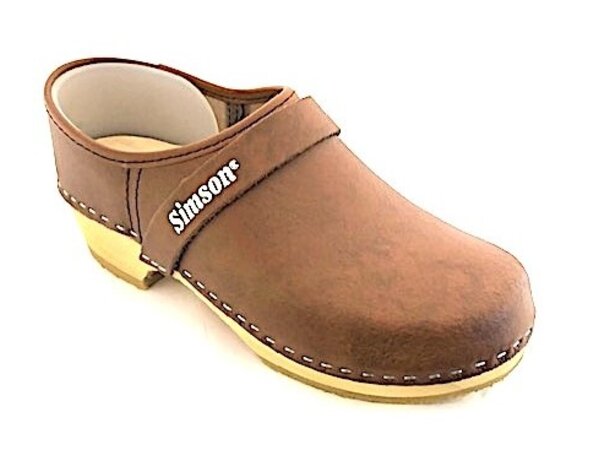 Braune Clogs