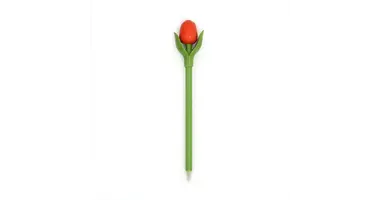 Mini-Tulpe aus Holz auf einem Kugelschreiber