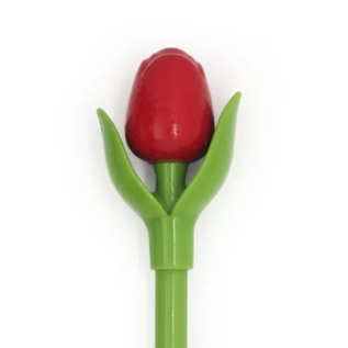 Rode houten tulp op een balpen