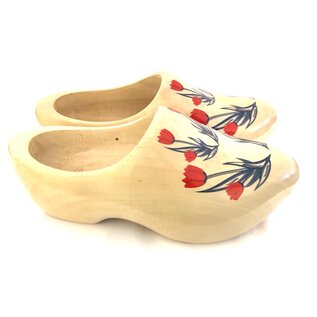 Holländische Holzschuhe mit Tulpen