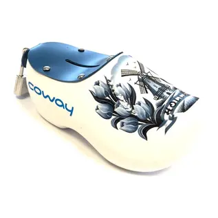 Moneybox clogs with text