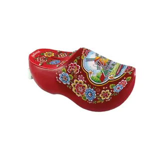 Moneybox clogs with text