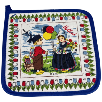 Topflappen mit spielenden Kindern
