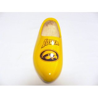 wooden shoe run as plant hanger / own image