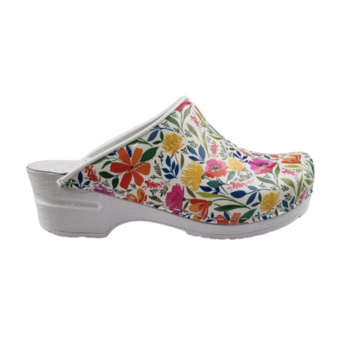 Medical clogs with flowers