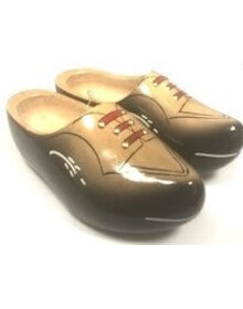 Robust wooden shoes black