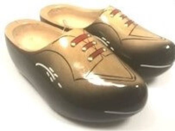 Robuste Holzschuhe schwarz