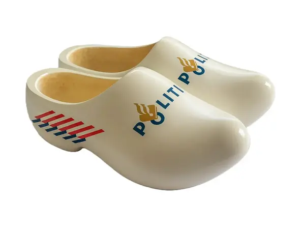 Wooden shoes with logohttps://dehollandseklompenwinkel.webshopapp.com/admin/categories/order_and_nesting