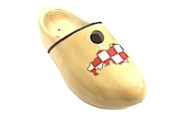 Nijhuis klompenfabriek vogelhuis met provincievlag