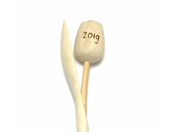 Houten tulpen 20cm met gravering