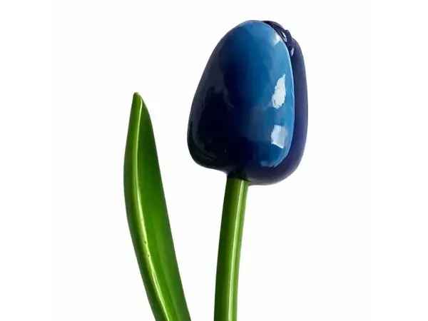 Tulpen aus Holz in Blau
