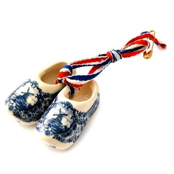 Brooch / corsage Clogs Delftware