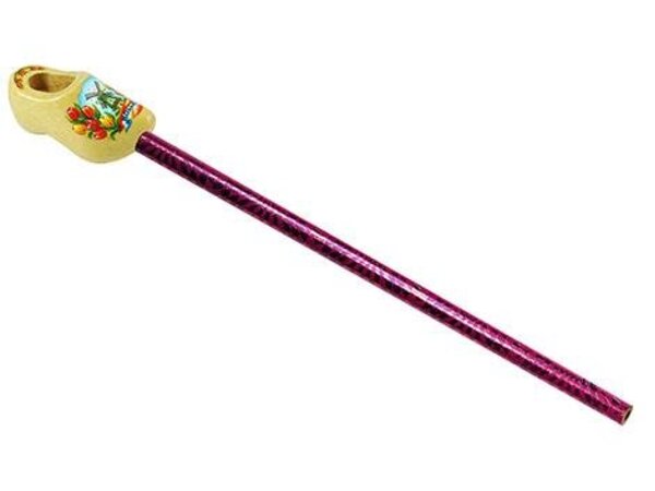 Bleistift mit einem Clog in der Farbe lackiert