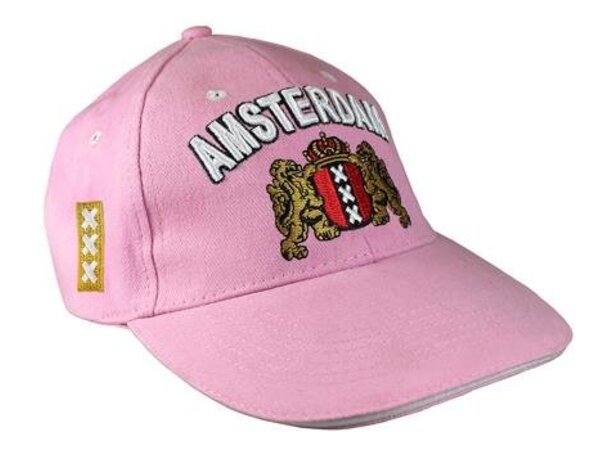 roze cap voorzien van het Amsterdam Wapen