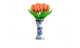 A wooden tulip, a particularly nice gift