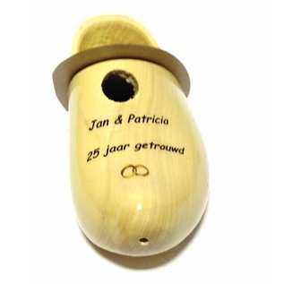 Vogelhaus Clog mit Text gemalt