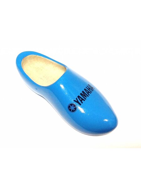 wooden shoe run as plant hanger / own image