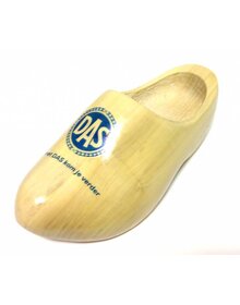 wooden shoe run as plant hanger / own image
