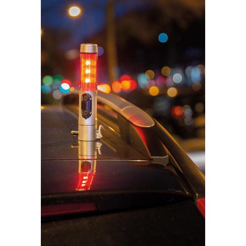 Auto & Fiets artikelen Veiligheidszaklamp met noodhamer P239.212