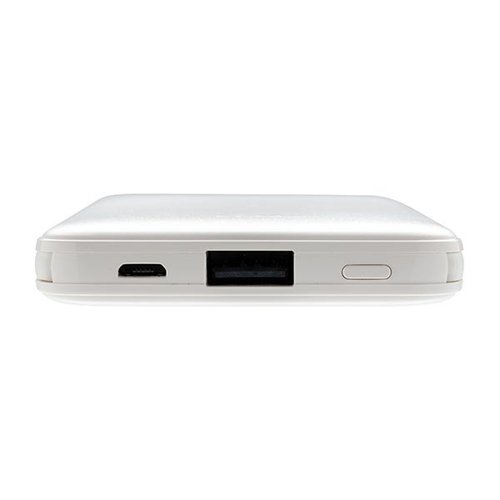 5.000 mAh zakformaat powerbank met geïntegreerde kabels P322.083
