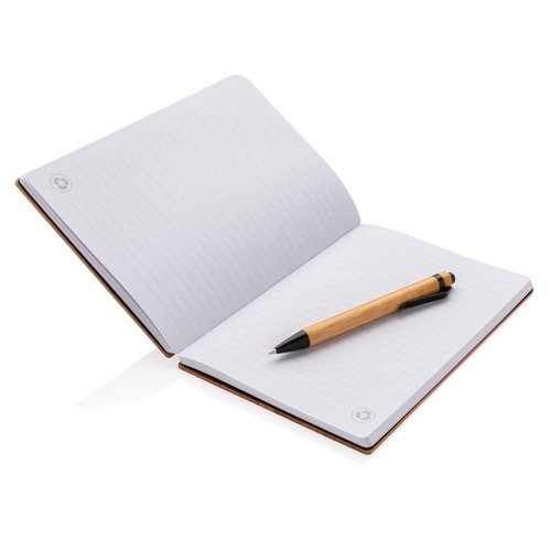 A5 bamboe notitieboek & pen set P772.159 met 180 pagina's gerecycled papier, bamboe balpen en luxe geschenkverpakking