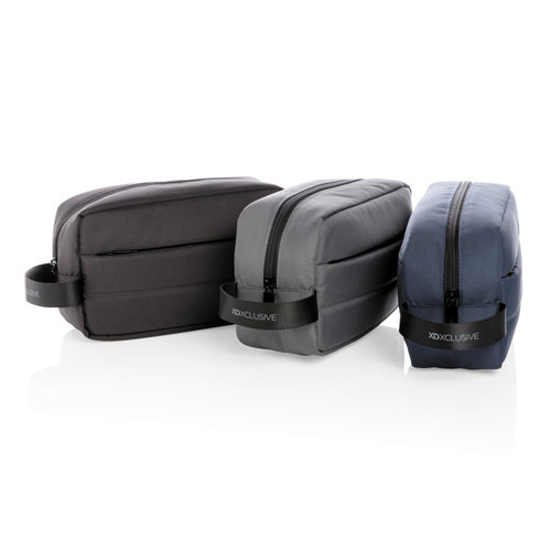 Impact AWARE RPET toilettas P820.20 met logo bedrukken DeBle