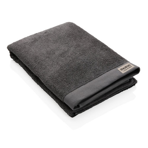 Ukiyo Sakura AWARE™ 500Gram Handdoek 70 x 140cm P453.827 Ukiyo Sakura AWARE™ 500Gram Handdoek 70 x 140cm P453.827