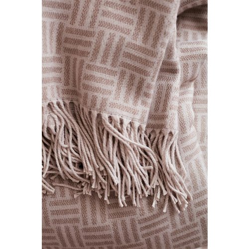 VINGA jacquard geweven deken 19454 met geometrisch patroon en geborduurd bedrijfslogo