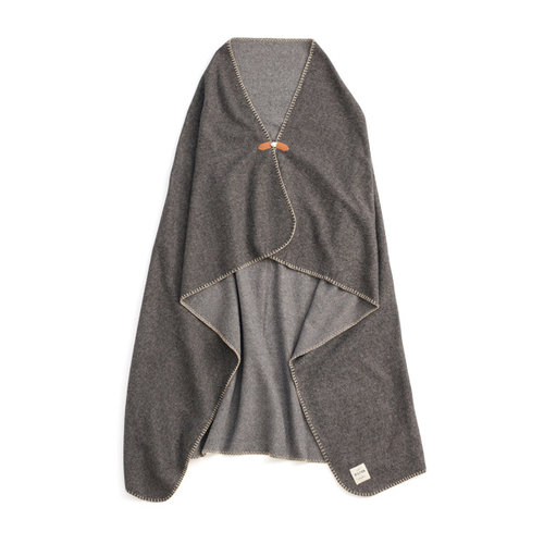 VINGA Bilton gerecyclede deken poncho 19462 van fleece met geborduurd bedrijfslogo