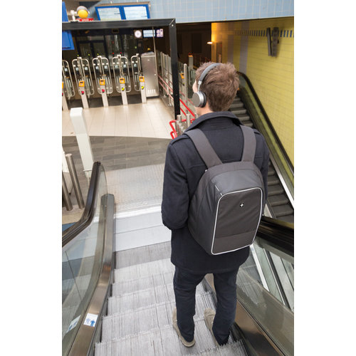 Swiss Peak AWARE™ anti-diefstal 15,6 inch laptoprugzak bedrukt met bedrijfslogo
